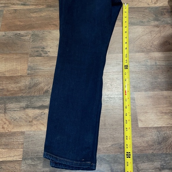 NWOT LOFT Curvy Skinny Jeans.  Size 6 - Picture 10 of 10